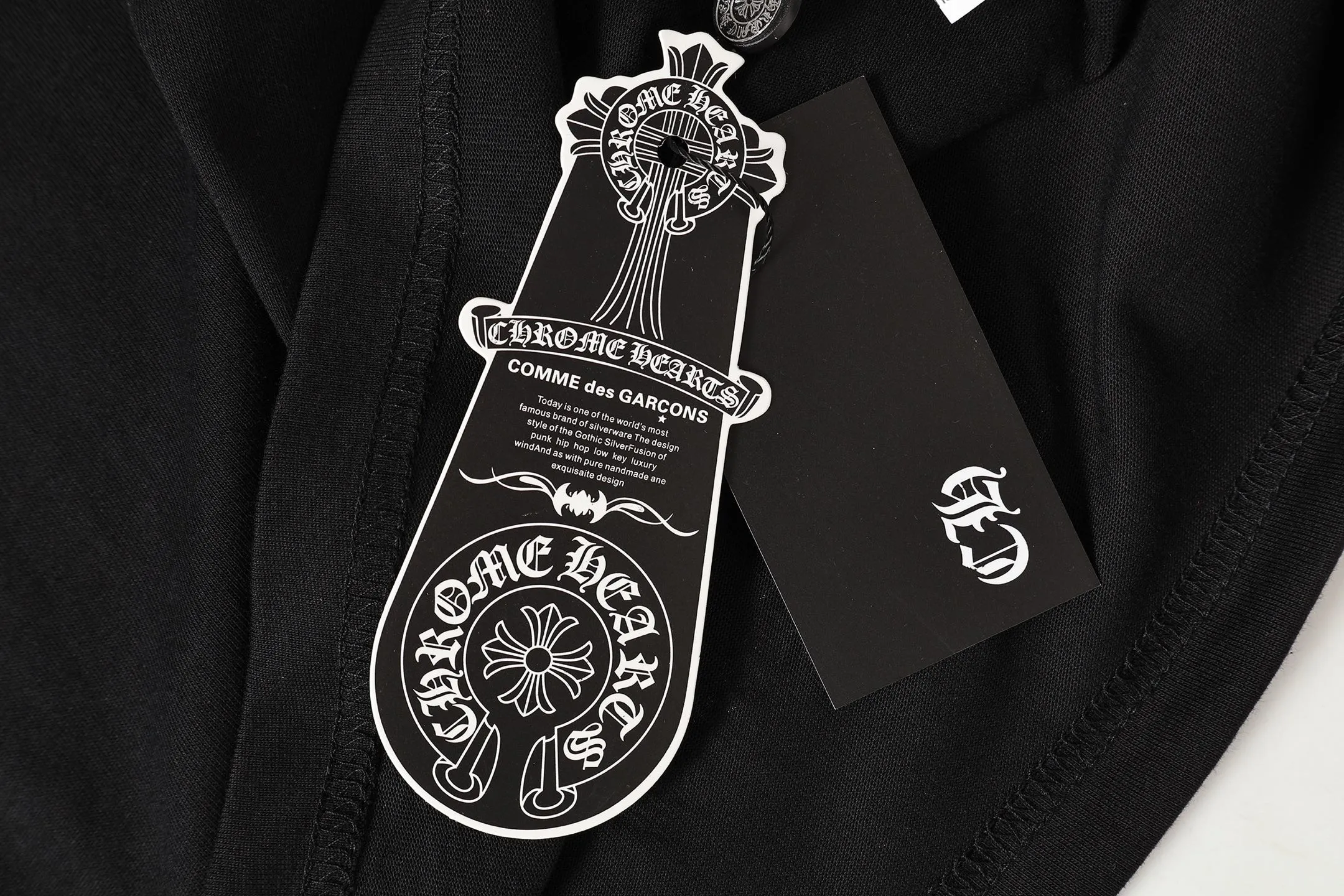 P150 Cross-border model, please do not place an order if you are pursuing quality -Chrome Hearts/Chrome Heart Cross Sanskrit foam printed short-sleeved T-shirt -High weight, high density and high quality. The wool is soft, delicate and skin-friendly. It feels soft and silky. It has excellent warmth and skin-friendly properties.